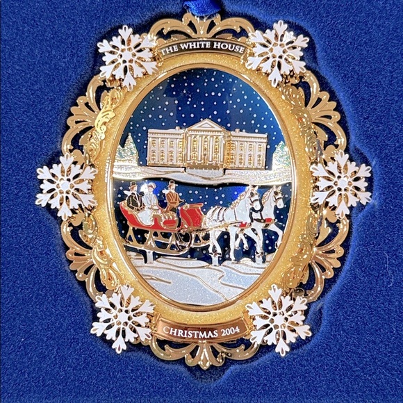 The White House Historical Association 2004 ornament - Picture 2 of 3